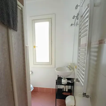 Bed Bike Breakfast Al Centro Di Oda ve Kahvaltı Roma
