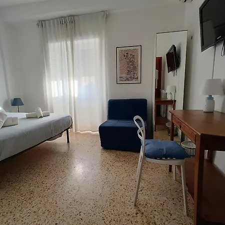Oda ve Kahvaltı Bed Bike Breakfast Al Centro Di Roma